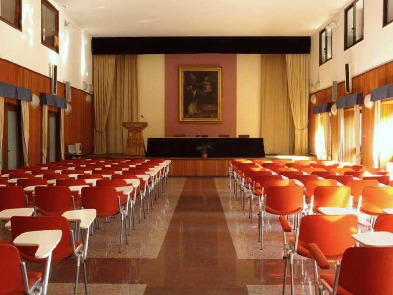 Emmaus Hotel Zafferana Etnea Exteriör bild